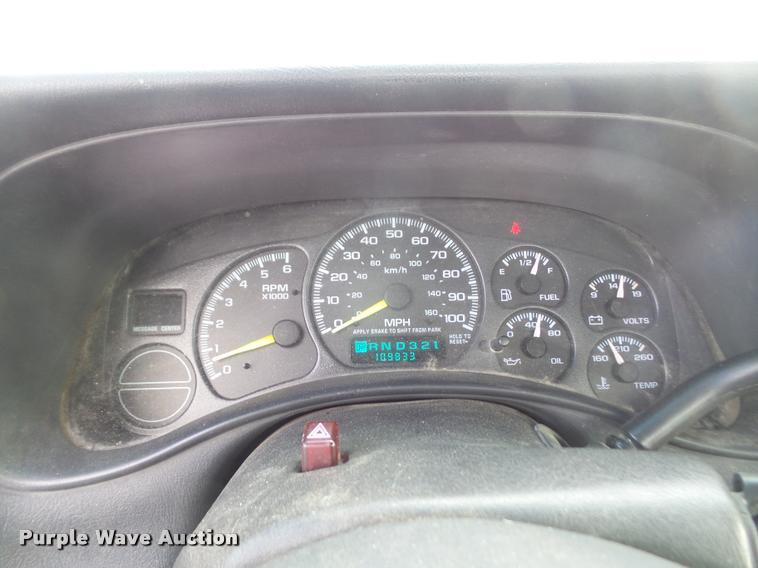 image for item DB2976 2000 Chevrolet Silverado 1500 pickup truck