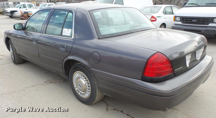 image for item DB2977 2000 Ford Crown Victoria Police Interceptor