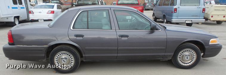 image for item DB2977 2000 Ford Crown Victoria Police Interceptor