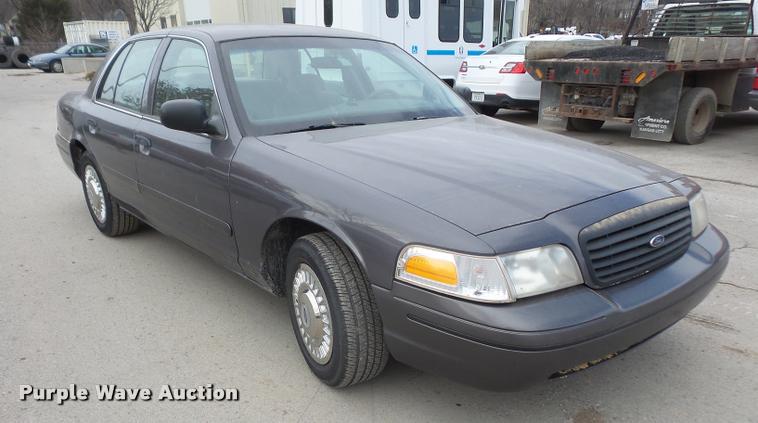 image for item DB2977 2000 Ford Crown Victoria Police Interceptor