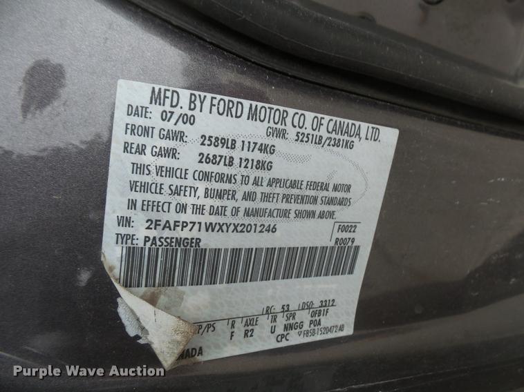 image for item DB2977 2000 Ford Crown Victoria Police Interceptor