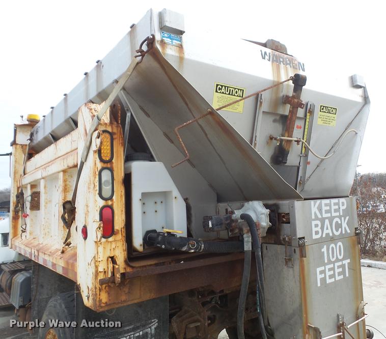 image for item DB2978 2002 International 7400 dump truck