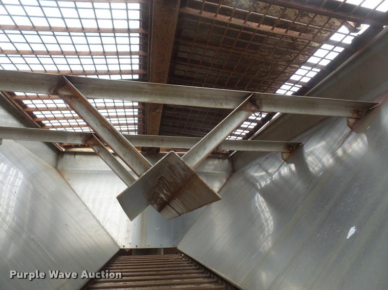 image for item DB2978 2002 International 7400 dump truck