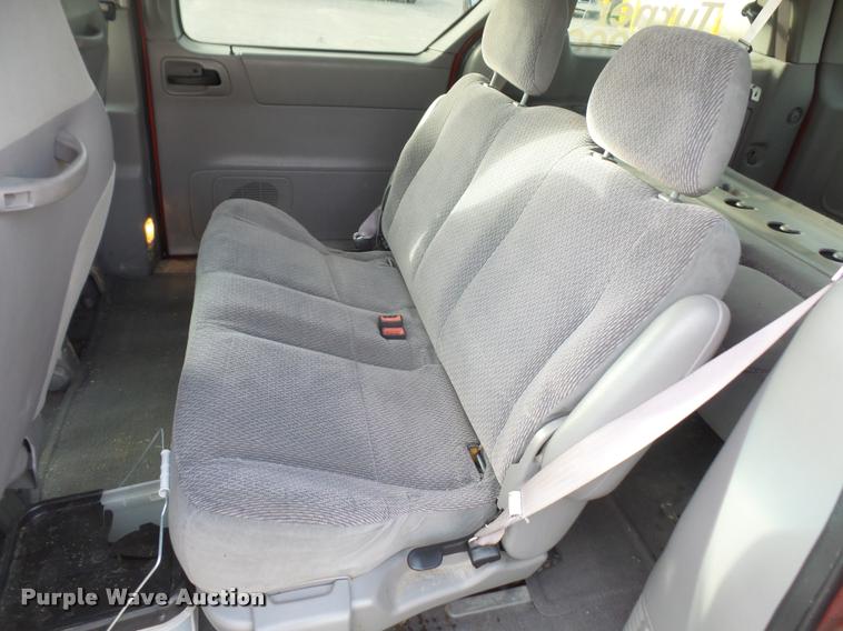 image for item DB2982 2001 Ford Windstar van