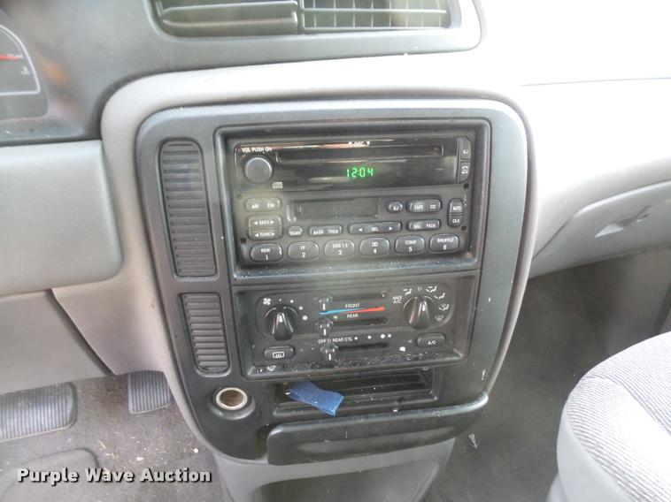 image for item DB2983 2001 Ford Windstar van