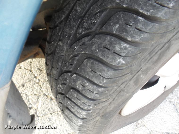 image for item DB2983 2001 Ford Windstar van