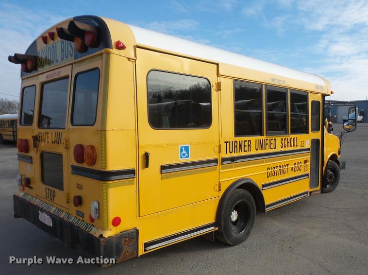 image for item DB2984 2006 Chevrolet Express 3500 Cargo school bus