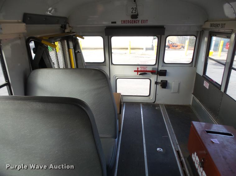 image for item DB2984 2006 Chevrolet Express 3500 Cargo school bus