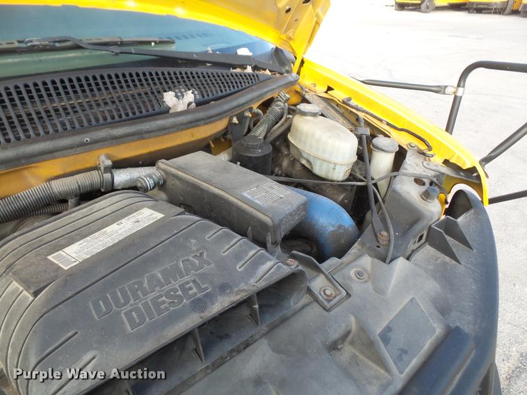 image for item DB2984 2006 Chevrolet Express 3500 Cargo school bus