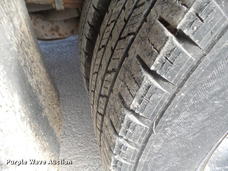 image for item DB2984 2006 Chevrolet Express 3500 Cargo school bus