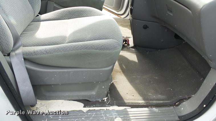 image for item DB3772 2003 Ford Windstar van