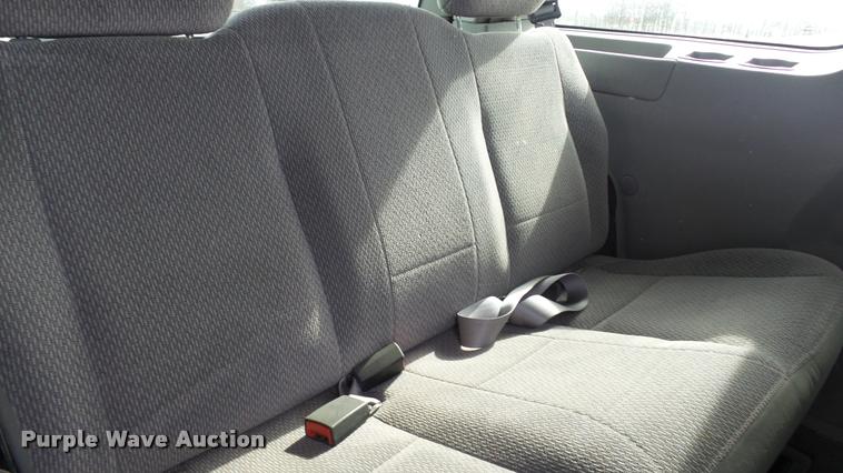 image for item DB3772 2003 Ford Windstar van