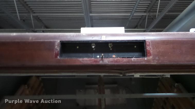 image for item DF9226 Robbins hatchery incubator