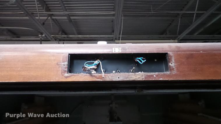 image for item DF9227 Robbins hatchery incubator