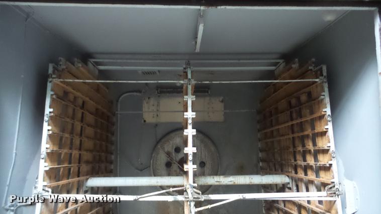 image for item DF9229 Robbins hatchery incubator