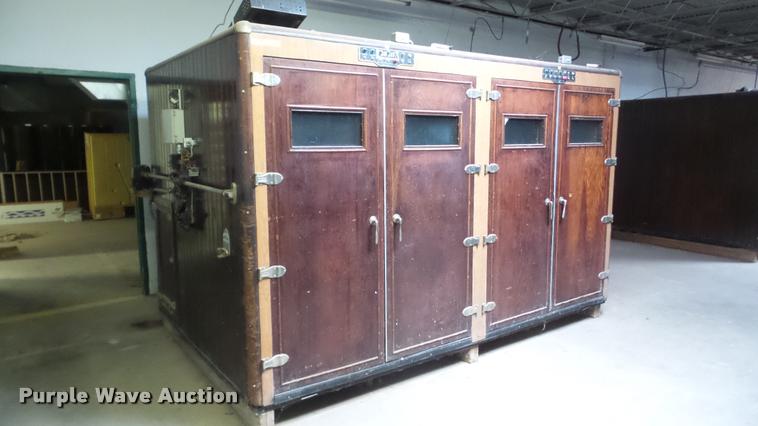 image for item DF9230 Robbins hatchery incubator