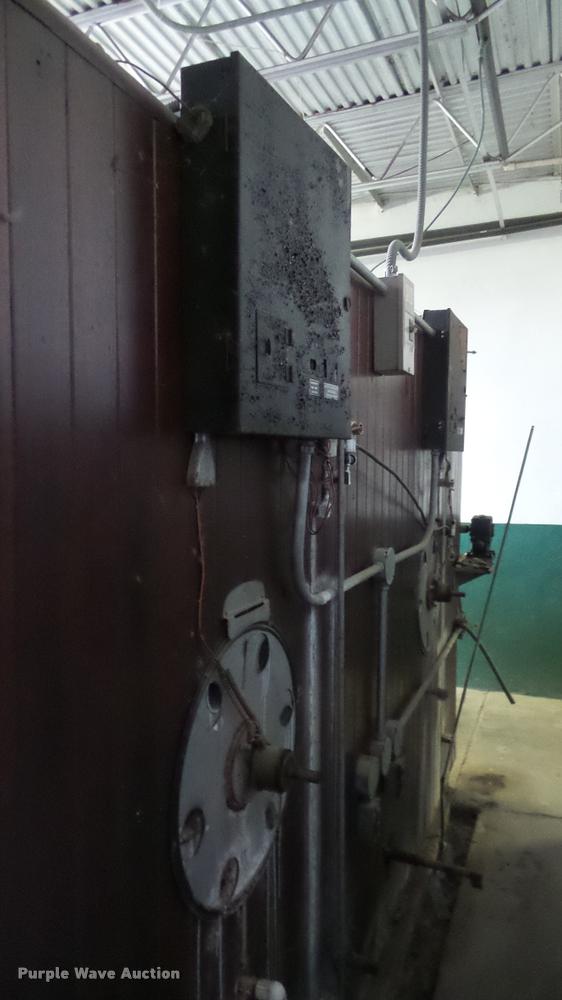 image for item DF9230 Robbins hatchery incubator