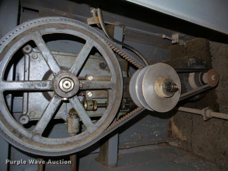 image for item DF9649 Rockwell/Delta bandsaw