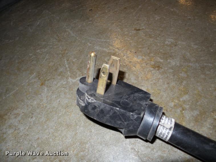 image for item DF9651 Hypertherm Max40 plasma cutter