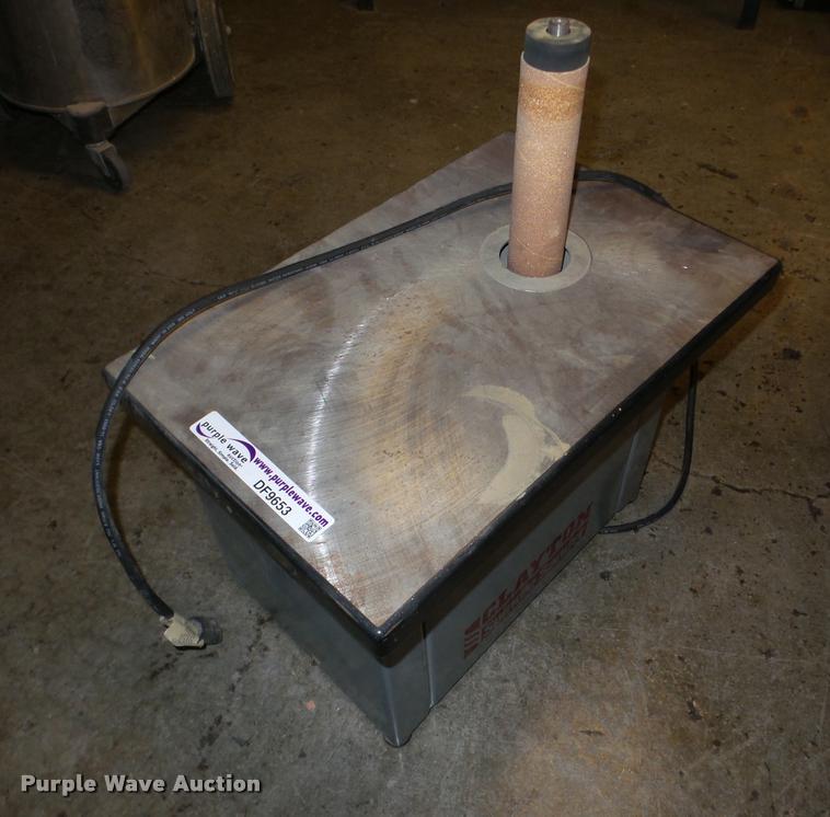image for item DF9653 Clayton oscillating spindle sander
