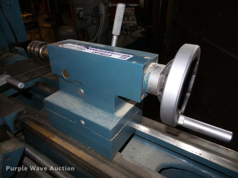 image for item DF9654 Shaoxing CQ6230 metal lathe