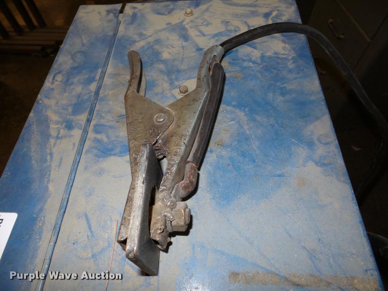 image for item DF9655 Miller Millermatic 200 MIG welder