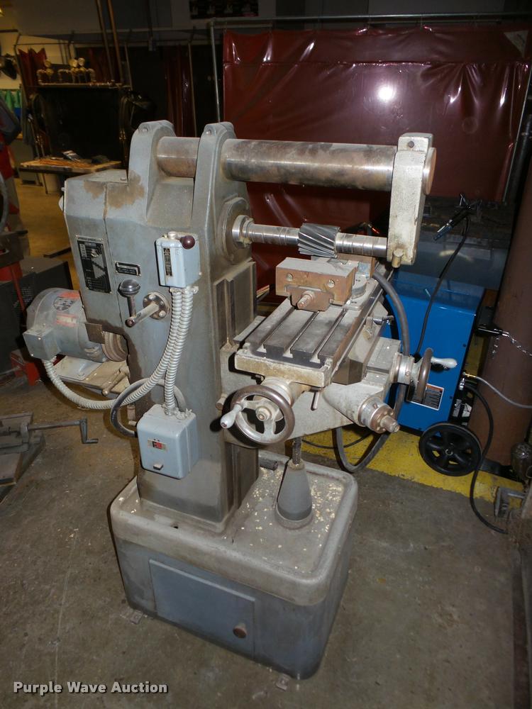 Rockwell horizontal milling machine in Auburn, NE Item DF9658 sold