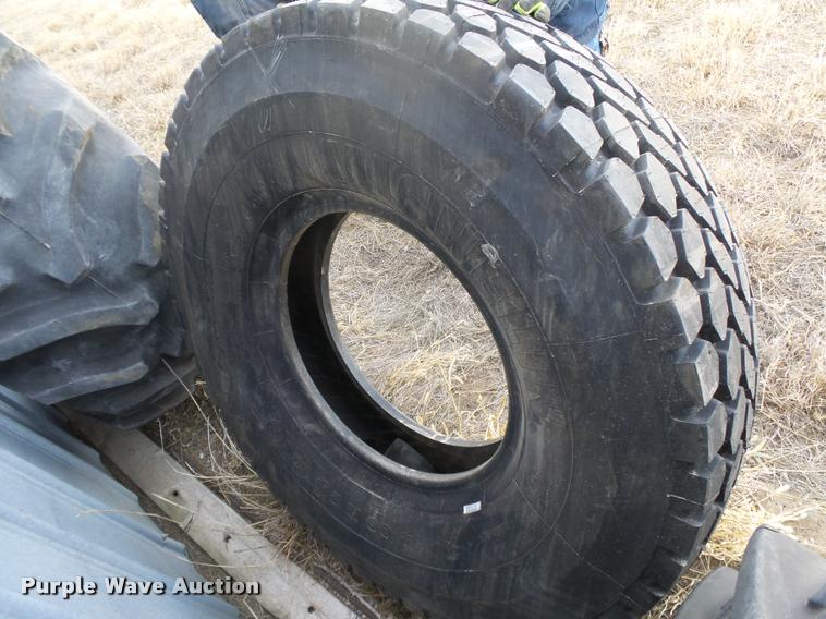 image for item DI9611 Tires