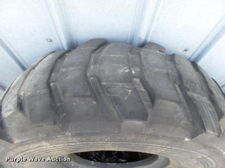 image for item DI9611 Tires