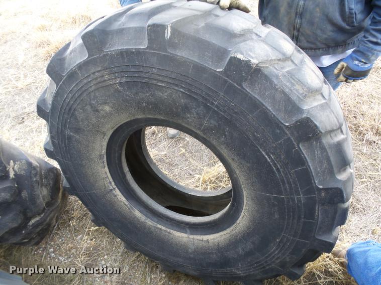 image for item DI9611 Tires