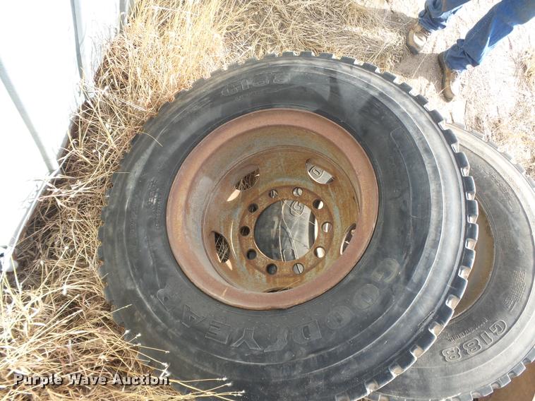 image for item DI9611 Tires