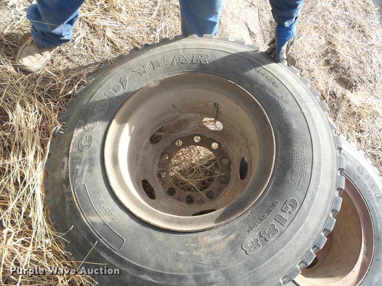 image for item DI9611 Tires