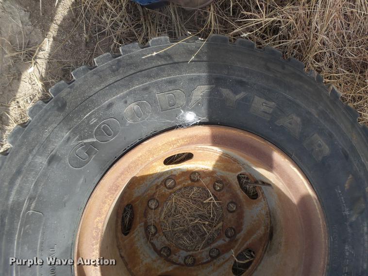 image for item DI9611 Tires