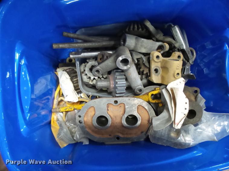 image for item DI9650 Caterpillar 120G and 966 parts