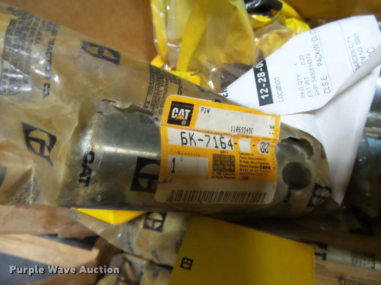 image for item DI9650 Caterpillar 120G and 966 parts