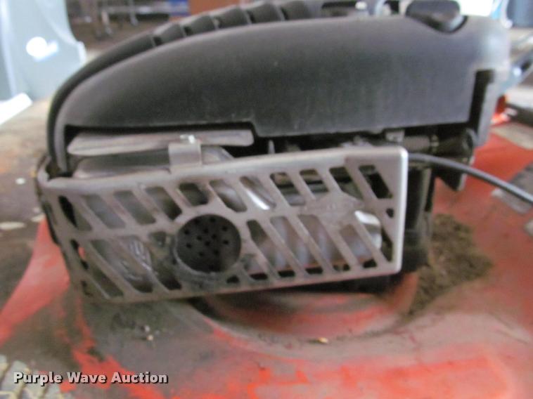 image for item DT9245 Husqvarna lawn mower