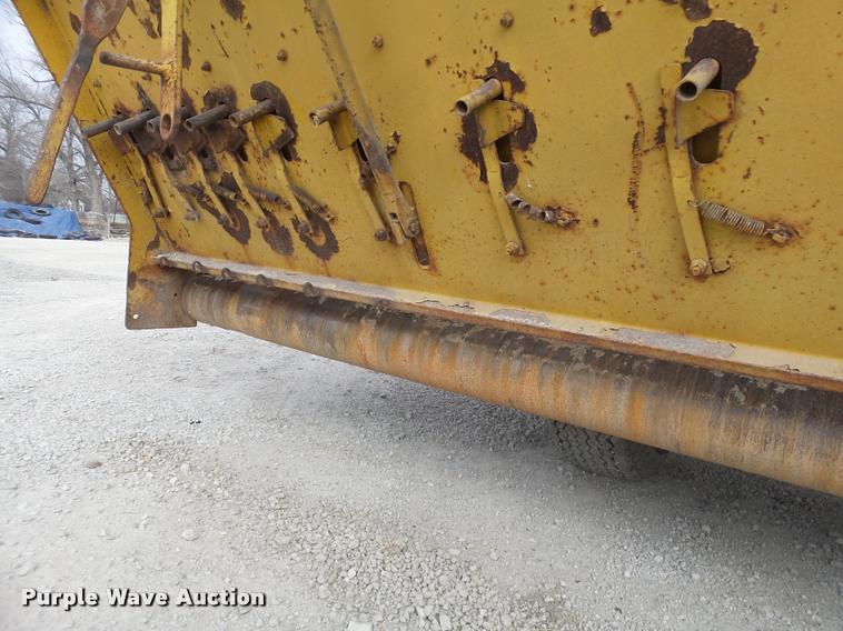 image for item DT9700 Flaherty Spread Master chip spreader