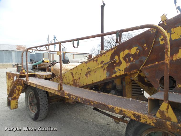 image for item DT9700 Flaherty Spread Master chip spreader