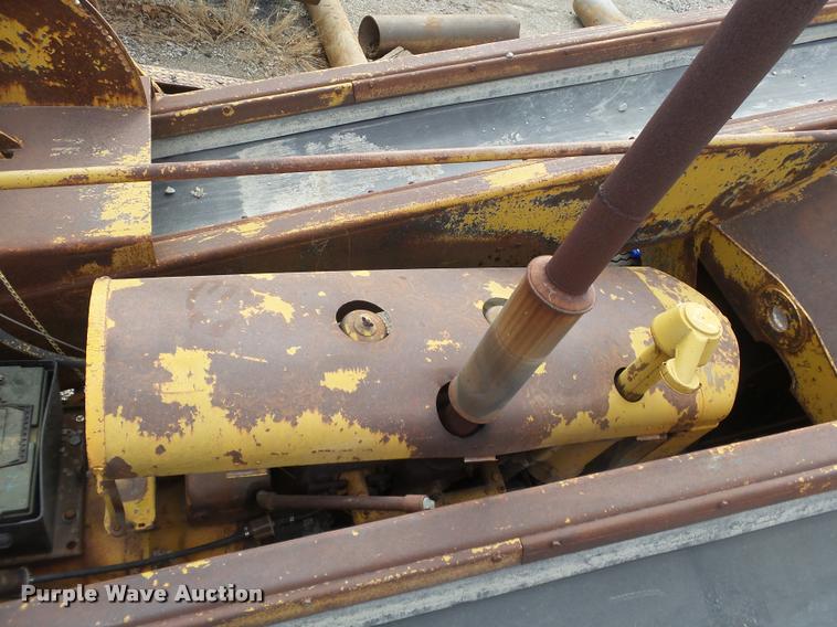 image for item DT9700 Flaherty Spread Master chip spreader