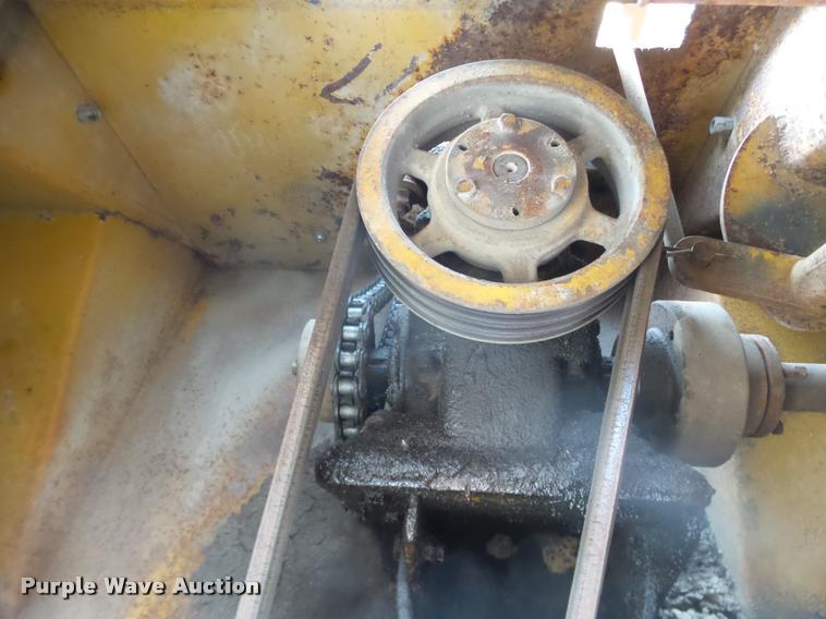 image for item DT9700 Flaherty Spread Master chip spreader