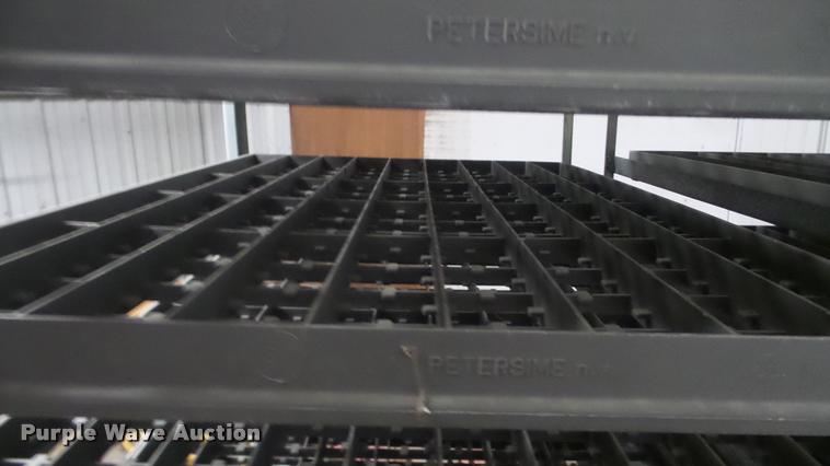 image for item F1146 (4) metal egg racks