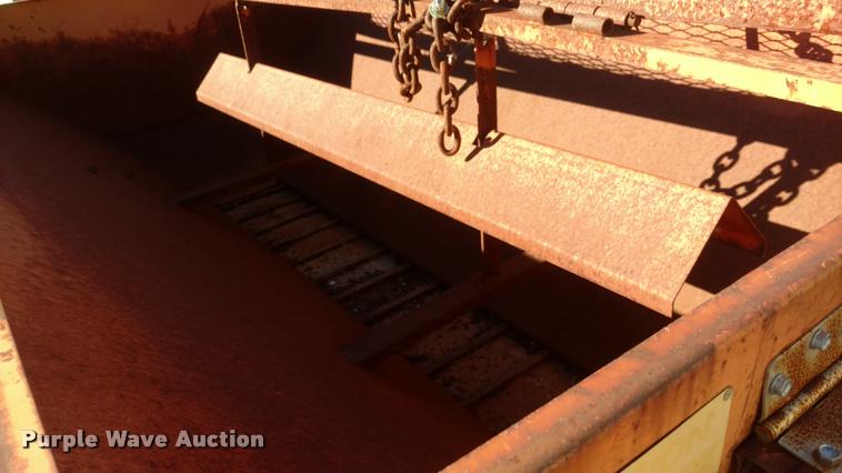 image for item F1280 Fox Cub spreader