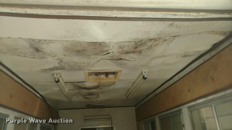 image for item F1460 1985 Concession trailer