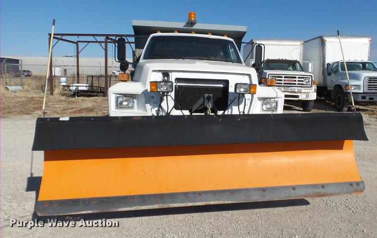 image for item J2636 1986 Ford F600G dump truck