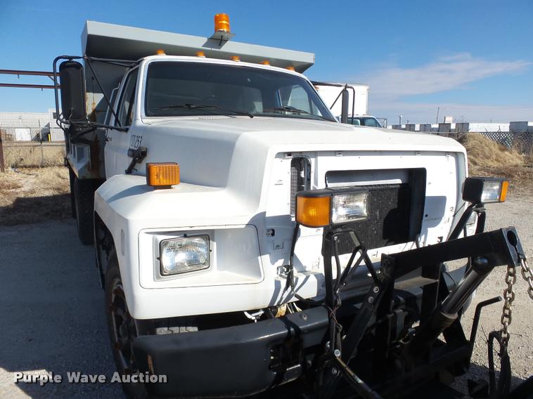 image for item J2636 1986 Ford F600G dump truck