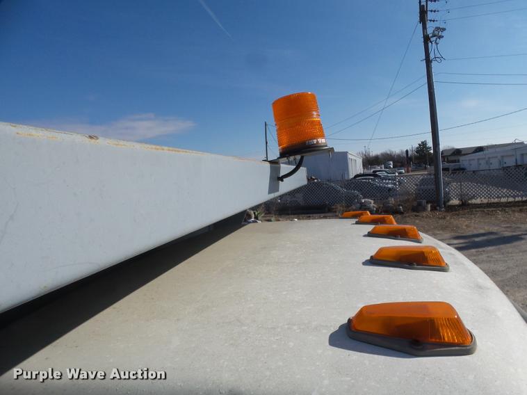 image for item J2636 1986 Ford F600G dump truck