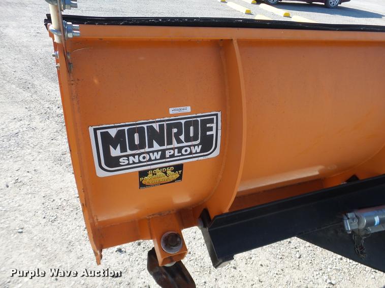 image for item J2636 1986 Ford F600G dump truck