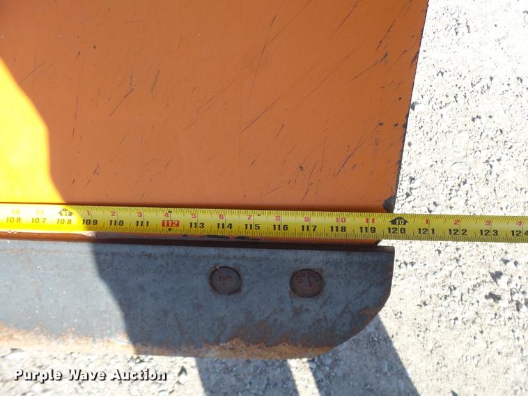 image for item J2636 1986 Ford F600G dump truck