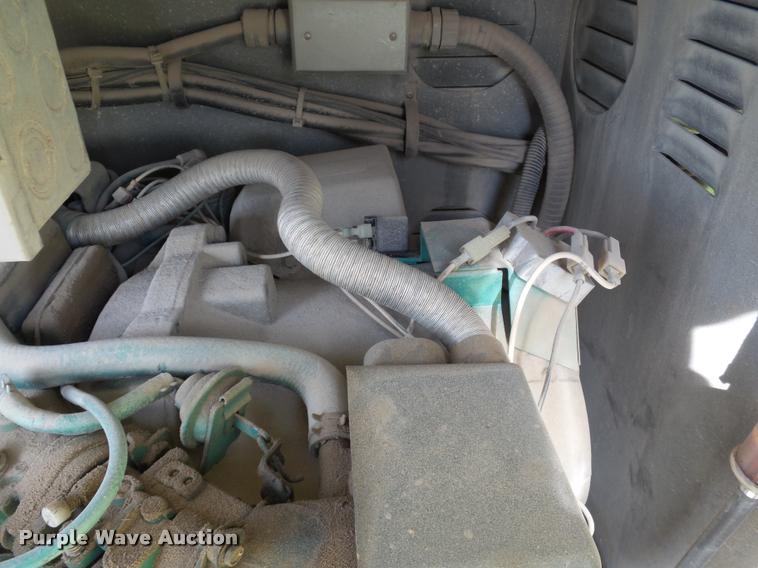 image for item J2637 1989 Pierce Lance pumper fire truck