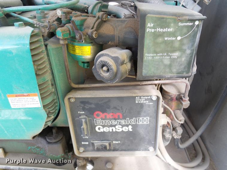 image for item J2637 1989 Pierce Lance pumper fire truck